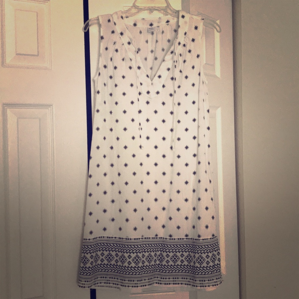 Old Navy summer dress with slip